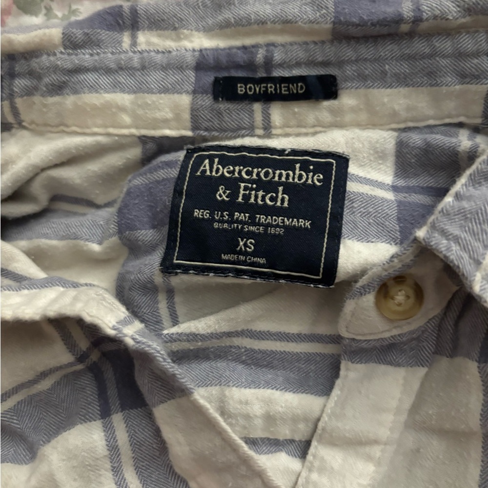 Abercrombie & Fitch Men's Blue Plaid Shirt